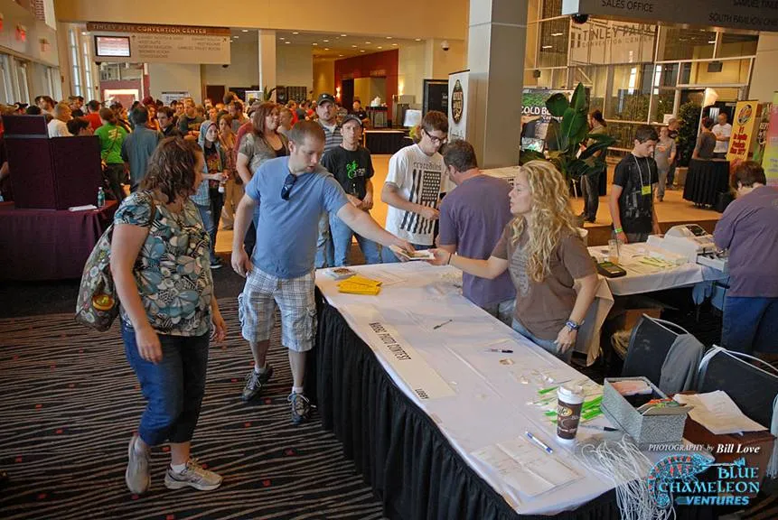 A NARBC reptile show floor, past show photograph 5